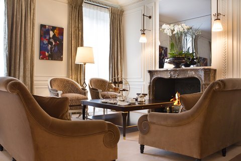 LA RESERVE PARIS HOTEL AND SPA - Photo 59