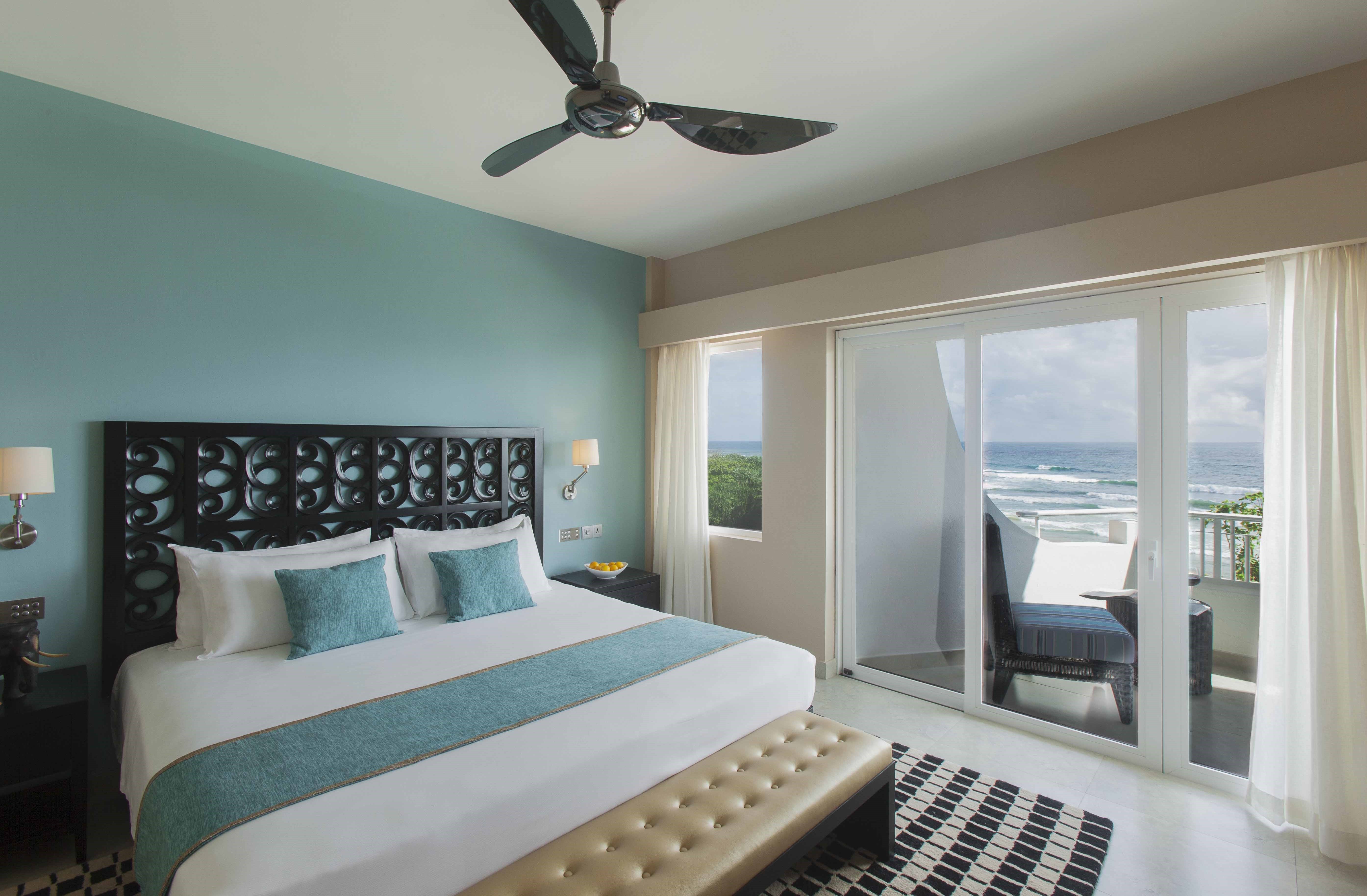 Vivanta By Taj Bentota-guestroom-Junior Suite Sea View King Bed.jpg