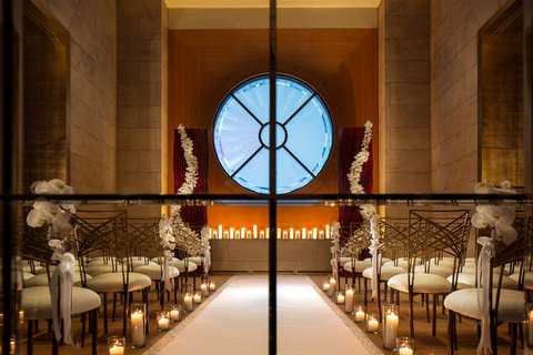FOUR SEASONS HOTEL NEW YORK - Photo 21