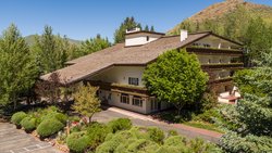  - Knob Hill Inn Ketchum