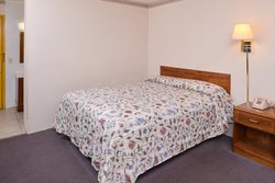  - Red Carpet Inn North East