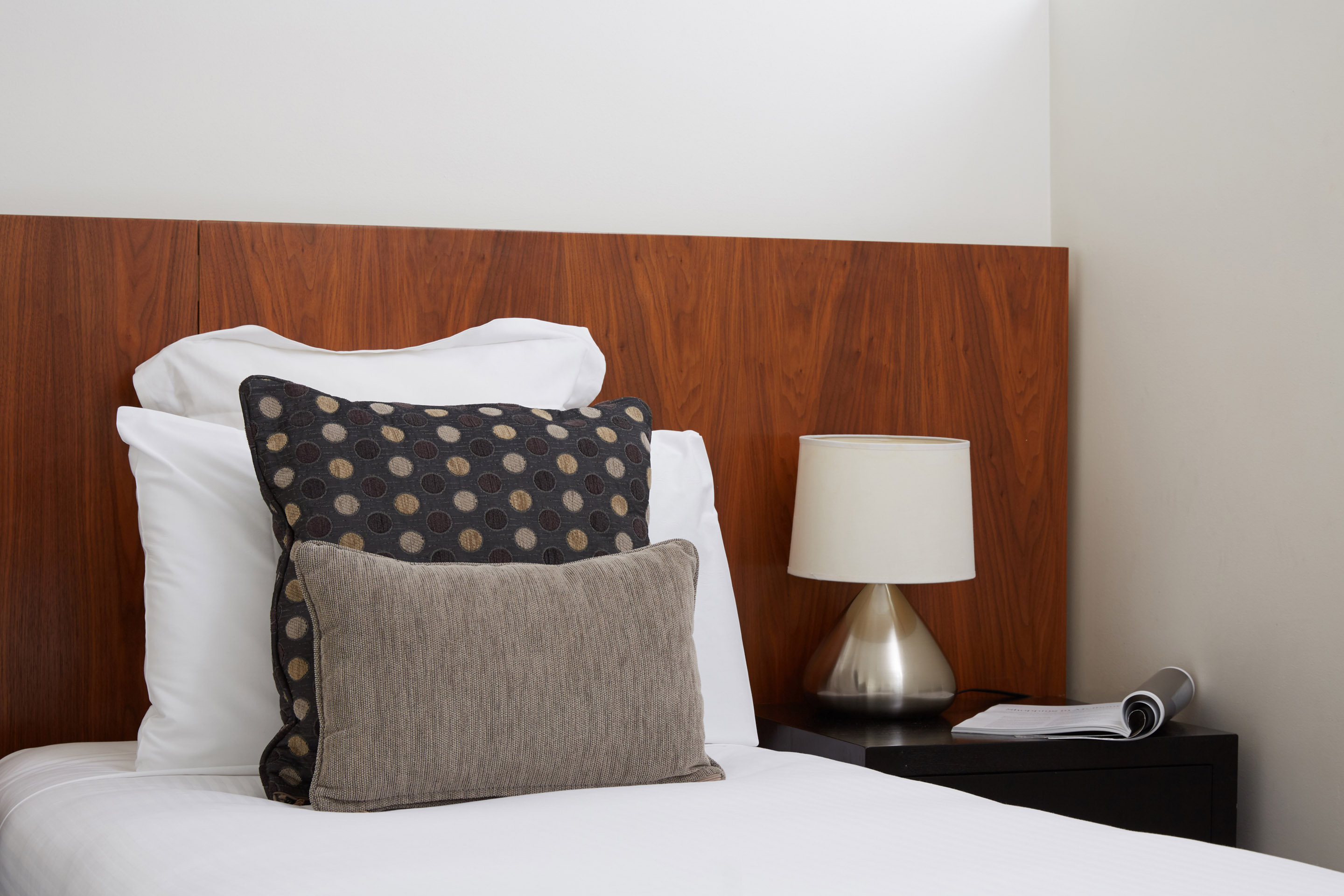 COSMO ST KILDA-guestroom-Two Bedroom Apartment - Second Bedroom.jpg