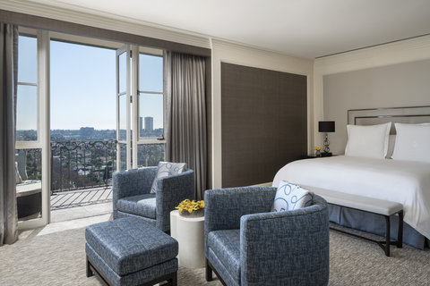 BEVERLY WILSHIRE - BEVERLY HILLS A FOUR SEASONS HOTEL - Photo 42