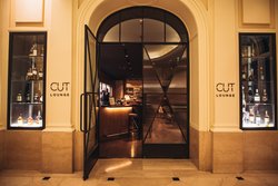  - Beverly Wilshire Hotel Beverly Hills