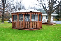  - Scottish Inn Potsdam