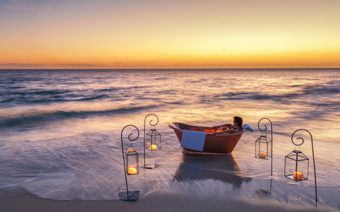 Copper Bath In Sea