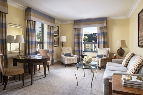 BEVERLY WILSHIRE - BEVERLY HILLS A FOUR SEASONS HOTEL - Photo 34