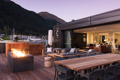 EICHARDT S PRIVATE HOTEL - Photo 80