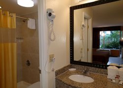  - Red Carpet Inn Fort Lauderdale Airport - I-95, Exit 25