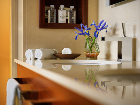 JUMEIRAH PORT SOLLER HOTEL - Photo 3