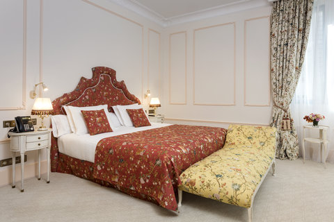 EL PALACE BARCELONA - Photo 43