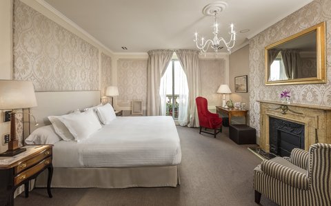 EL PALACE BARCELONA - Photo 14