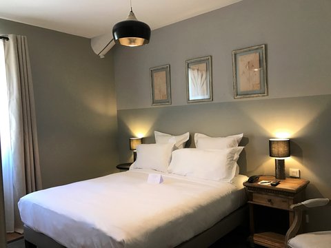 DOMAINE DE FONTENILLE - Photo 10