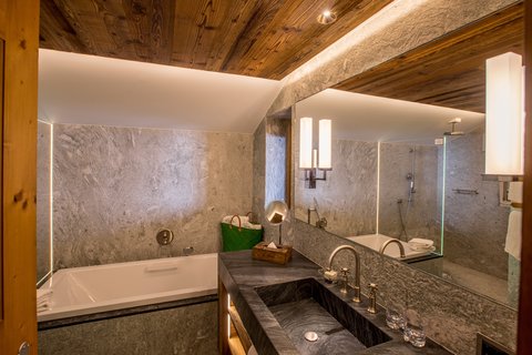 RIFFELALP RESORT 2222M - Photo 44