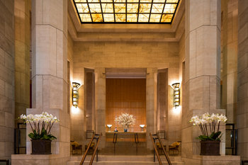 FOUR SEASONS HOTEL NEW YORK