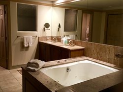  - Park Plaza Condos Avon