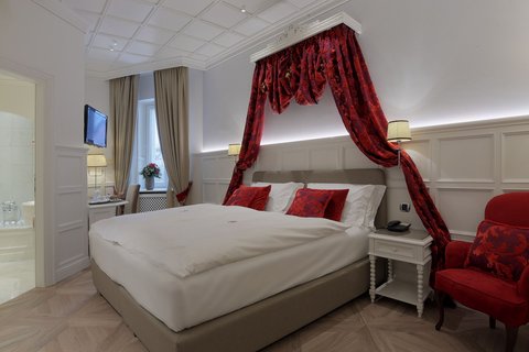 GRAND HOTEL DES ALPES - Photo 8