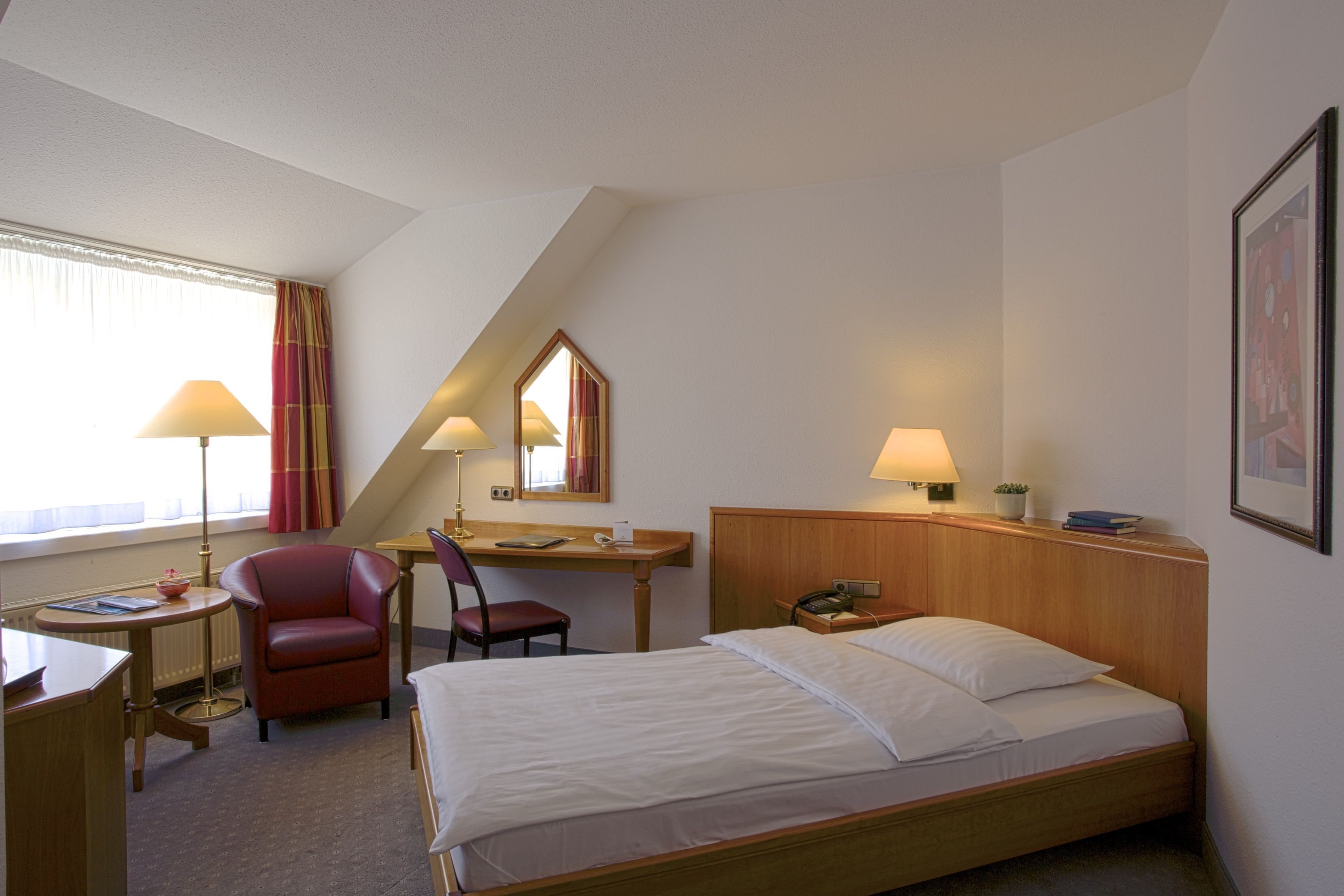 HOTEL ALMA AM ANGER-guestroom-Standard Single Room.jpg