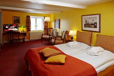 Superior Room 2 single beds