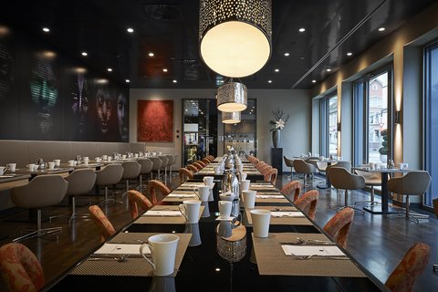 faces Lounge & Bar