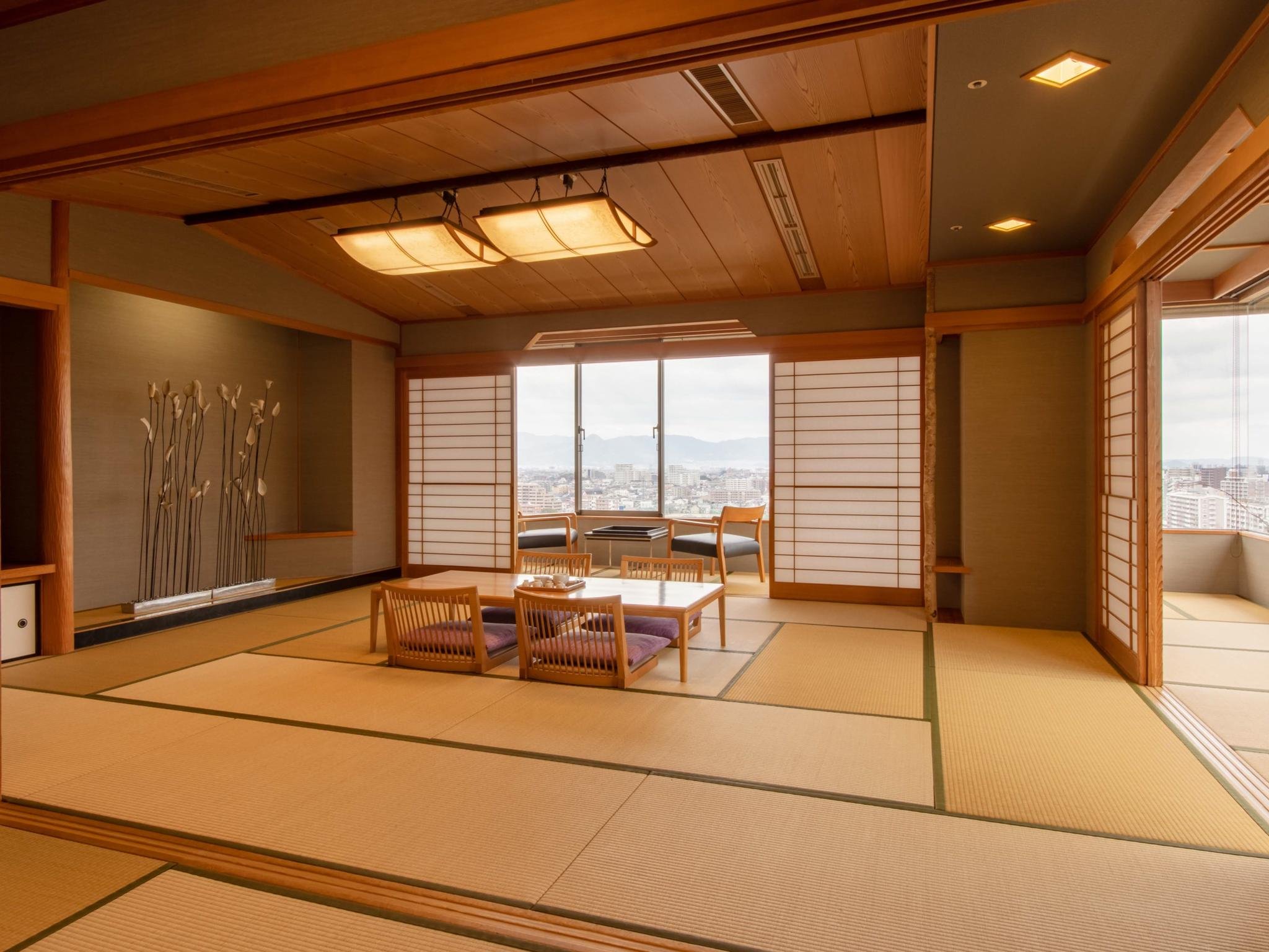 Hilltop Resort Fukuoka-guestroom-JAPANESE SUITE JAPANESE STYLE ROOM.jpg