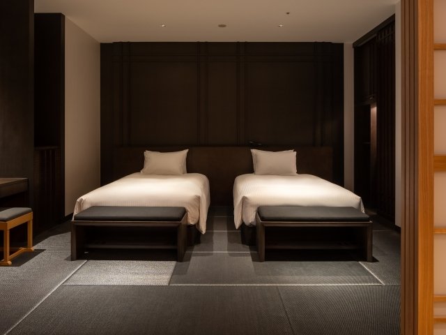 Pearl Star Hotel Atami-guestroom-SUITE HILLSIDE TERRACE BATH (JAPANESE-WESTERN STYLE ROOM WITH HOT SPRING BATH, CITY SIDE).jpg