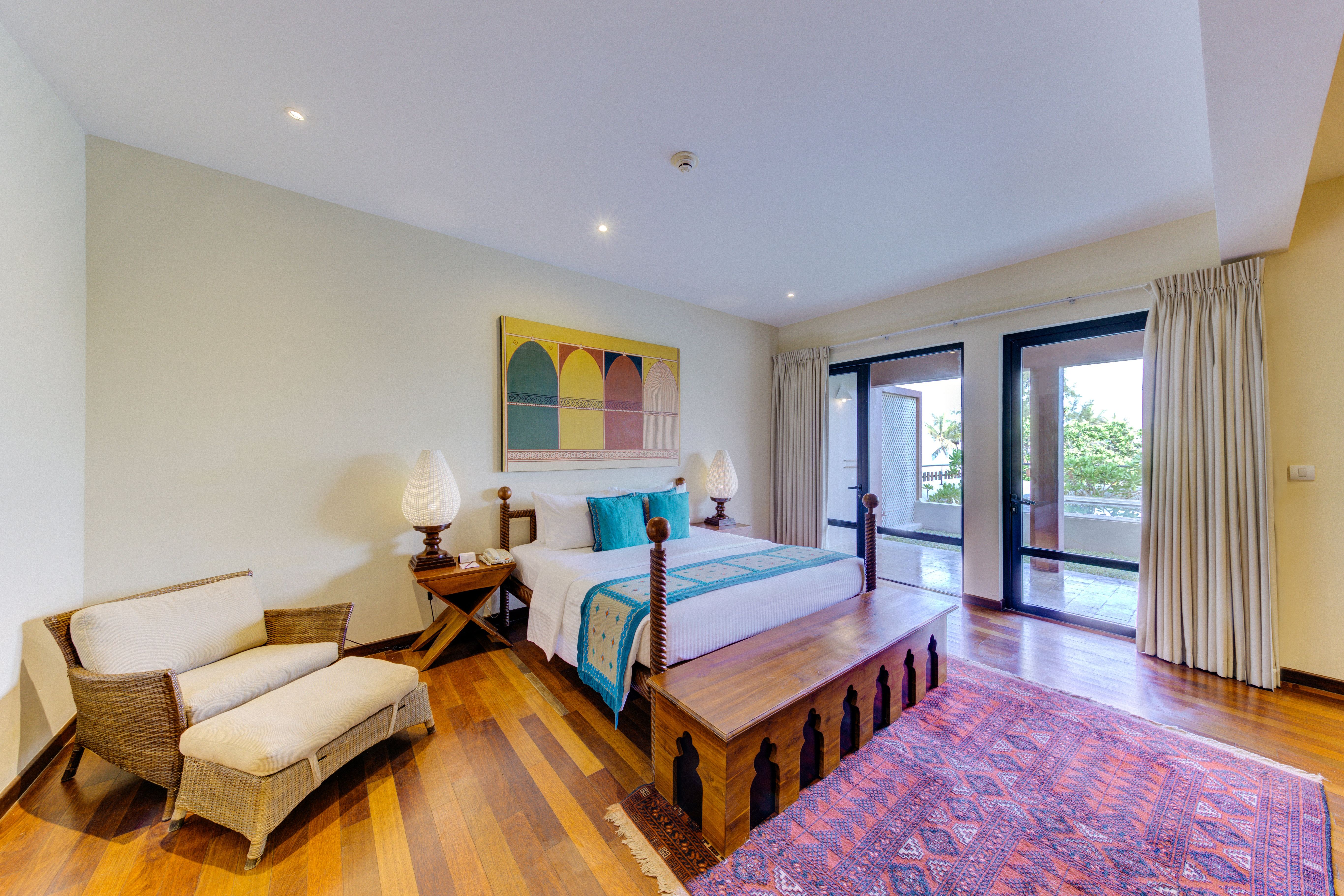 CINNAMON BEY BERUWALA-guestroom-Paradise Suite.jpg