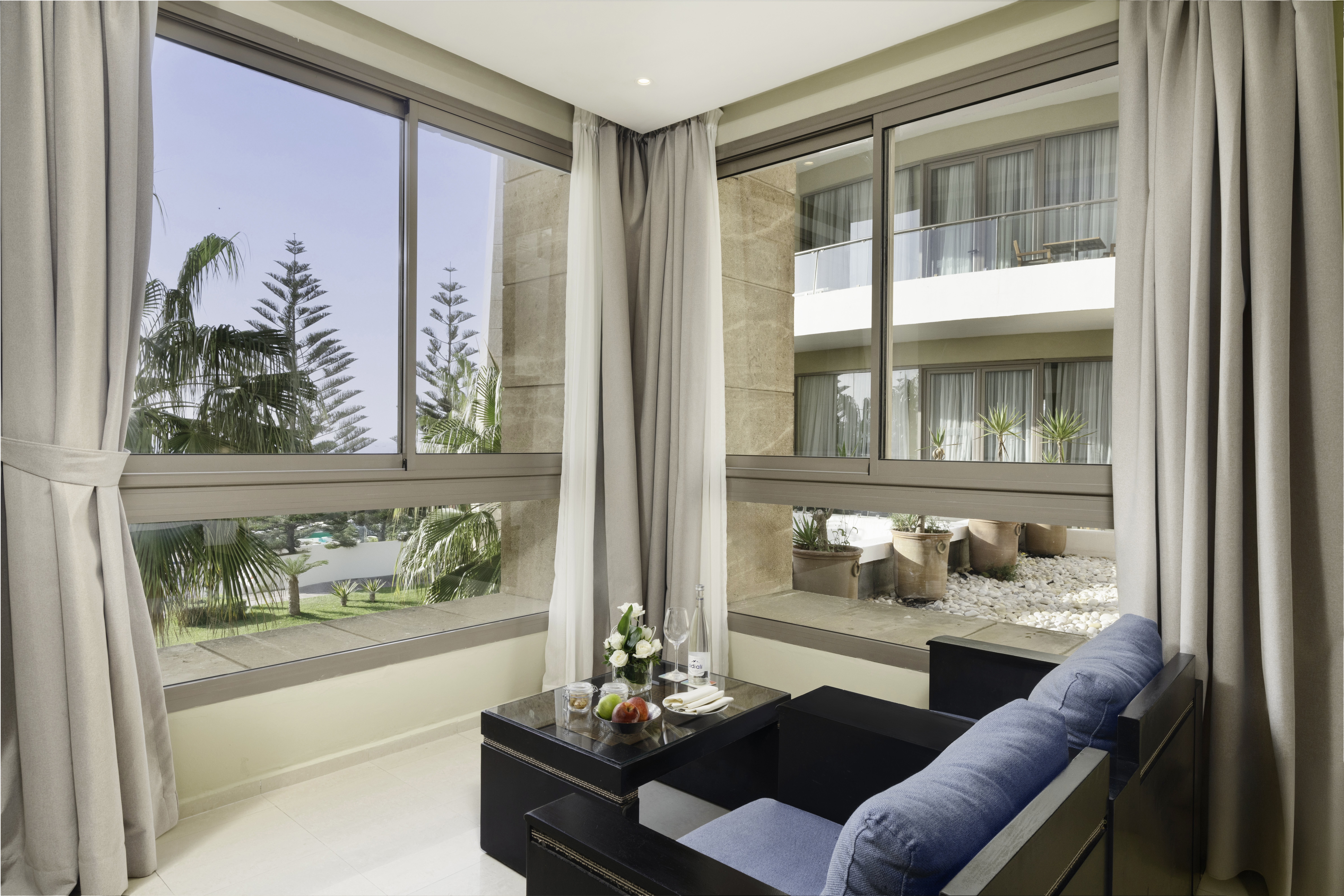 Atlas Essaouira-guestroom-SUITEJUNIOR.jpg