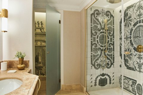 THE PALACE A LUXURY COLLECTION HOTEL MADRID - Photo 159