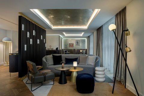 NEUES SCHLOSS PRIVAT HOTEL - Photo 7
