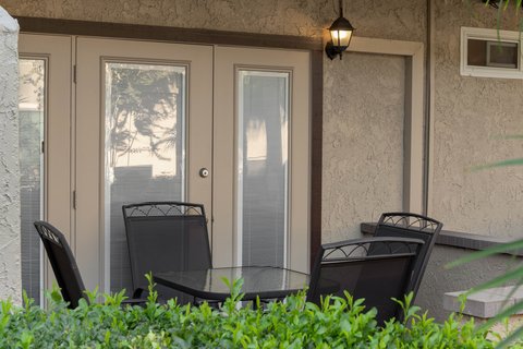 Exterior BR Dolphins Cove Cw Wbw Br Br Dlx In