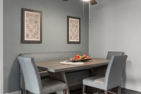 Two Bedroom Dining Dolphins Cove Cw Wbw Br Ada In