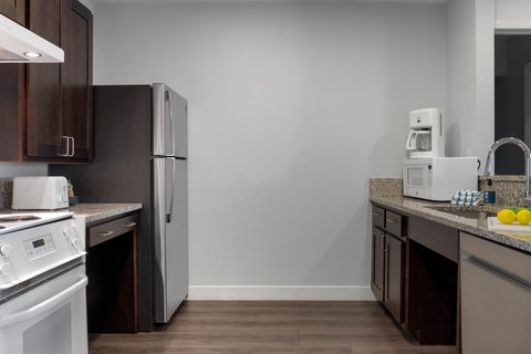 Two Bedroom Kitchen Dolphins Cove Cw Wbw Br Ada In