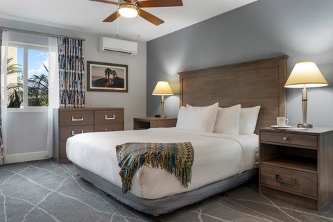 Two Bedroom Dolphins Cove Cw Wbw Br Ada In