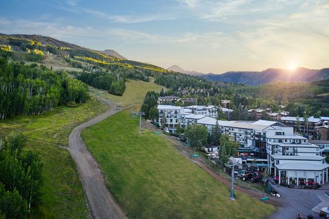 VIEWLINE RESORT SNOWMASS - Photo 2