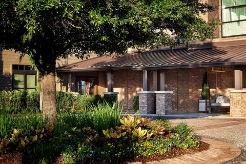 Entrance - Front Porch