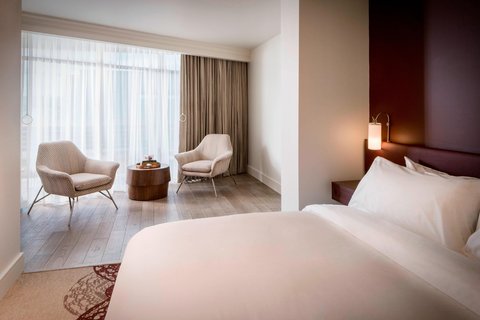 THE ELIZABETH HOTEL - Photo 19
