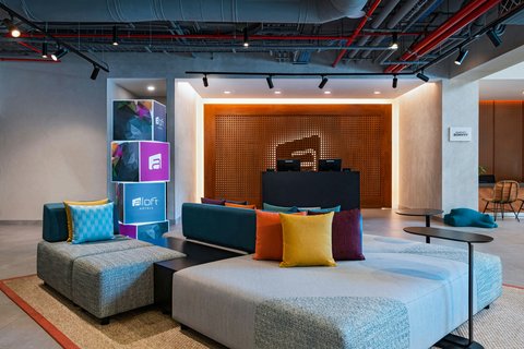 Lobby - Welcome Desk