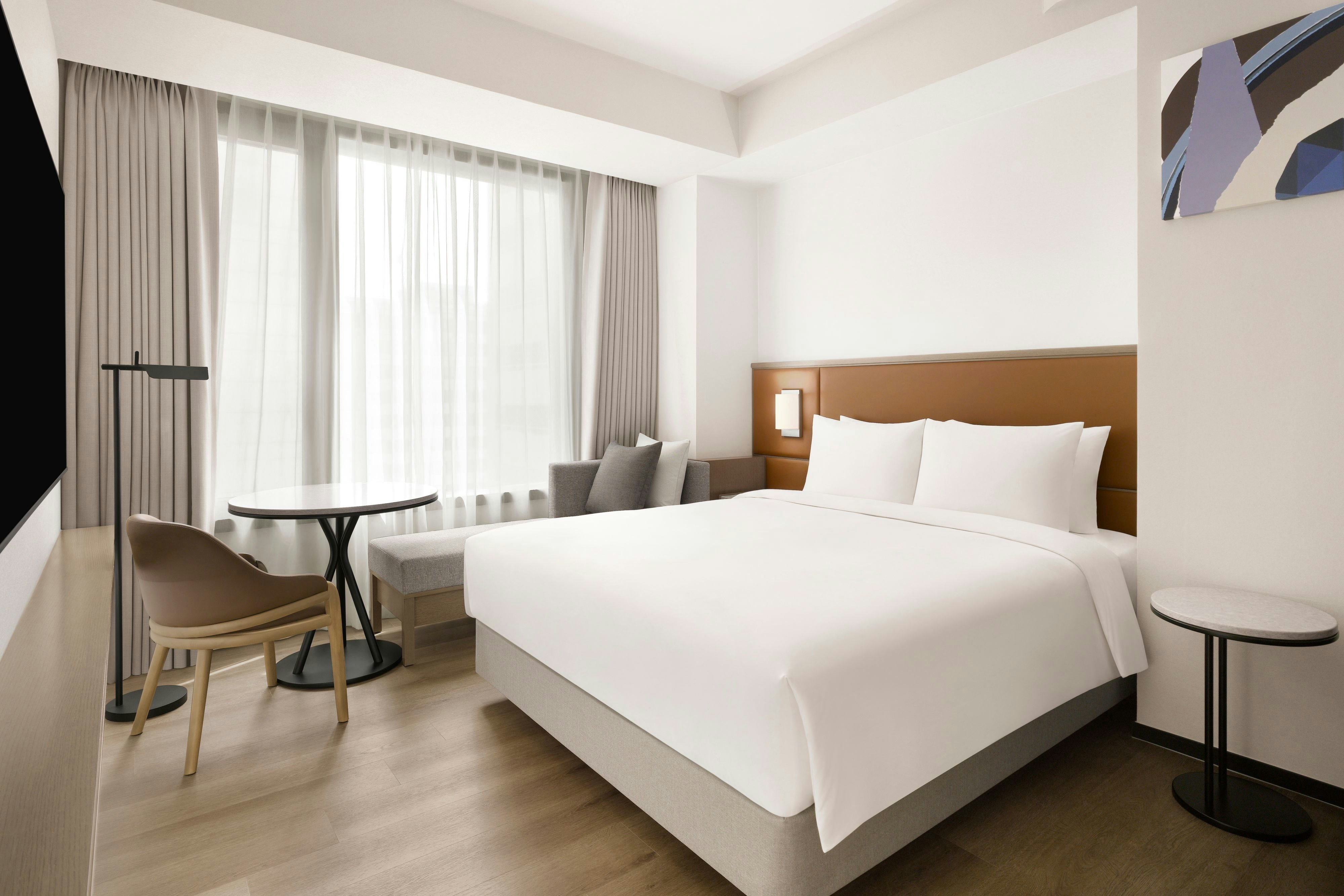 AC Hotels by Marriott Seoul Gangnam-guestroom-Guest Room, One Queen Bed .jpg