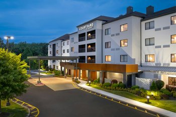 Courtyard by Marriott Danbury/Bethel