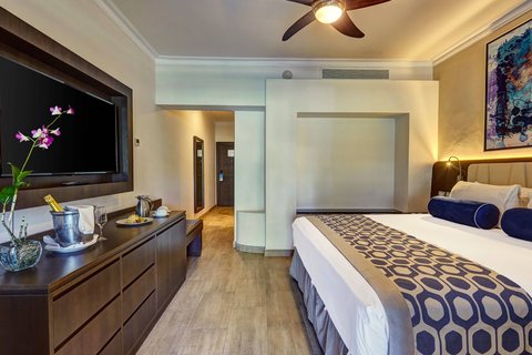 Luxury Family Suite