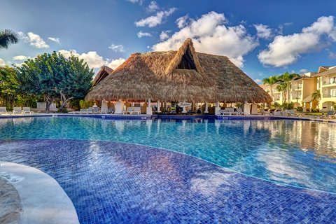 Pool Bar
