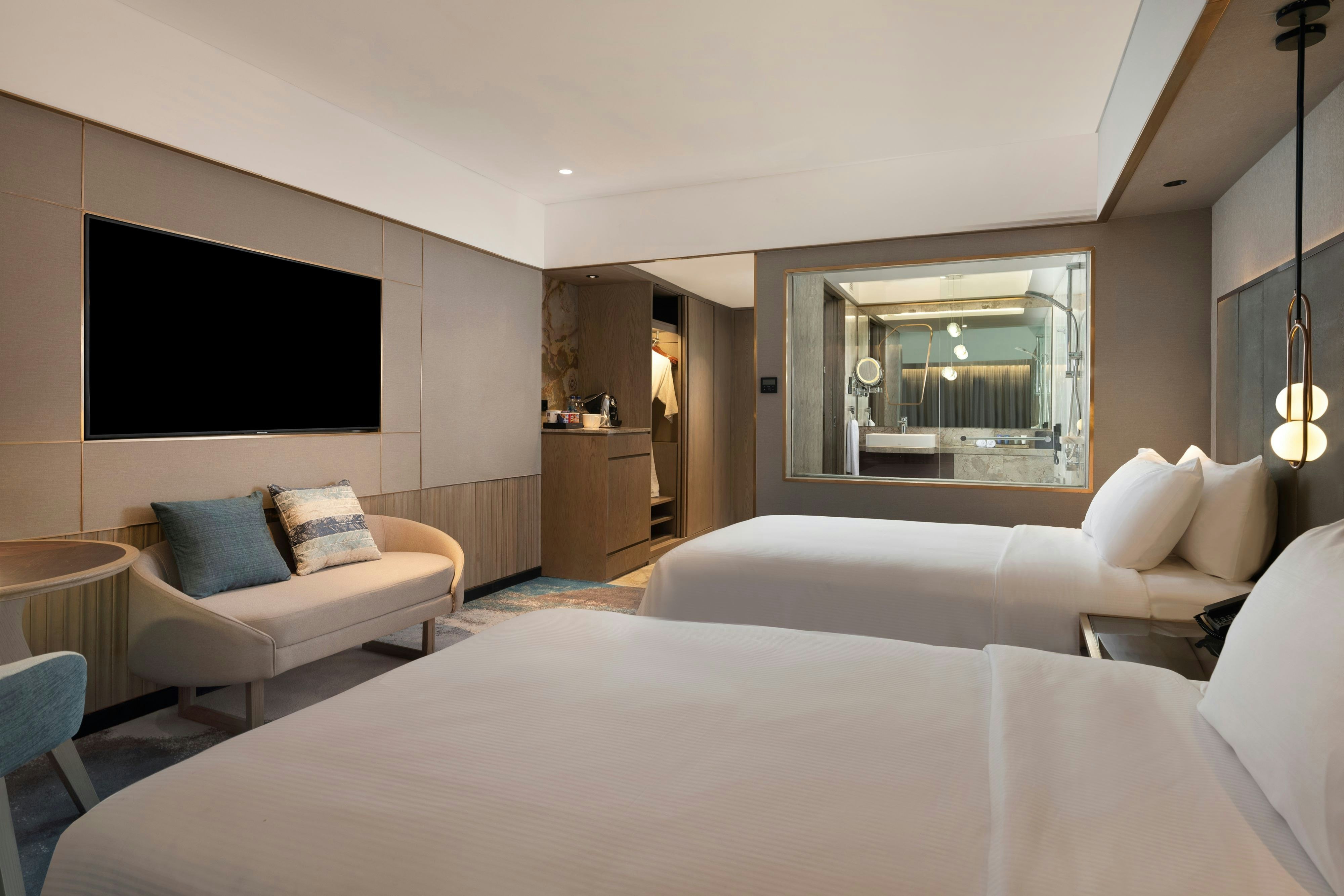 Sari Pacific Jakarta Autograph Collection-guestroom-Grand Deluxe Twin.jpg