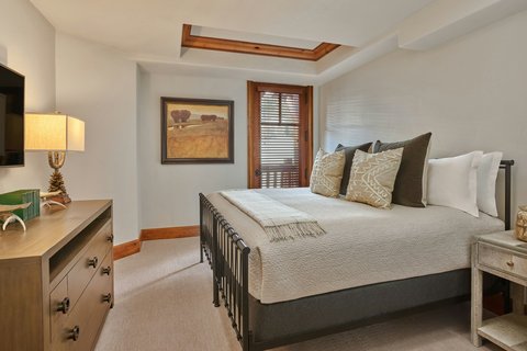 THE RITZ-CARLTON BACHELOR GULCH - Photo 45