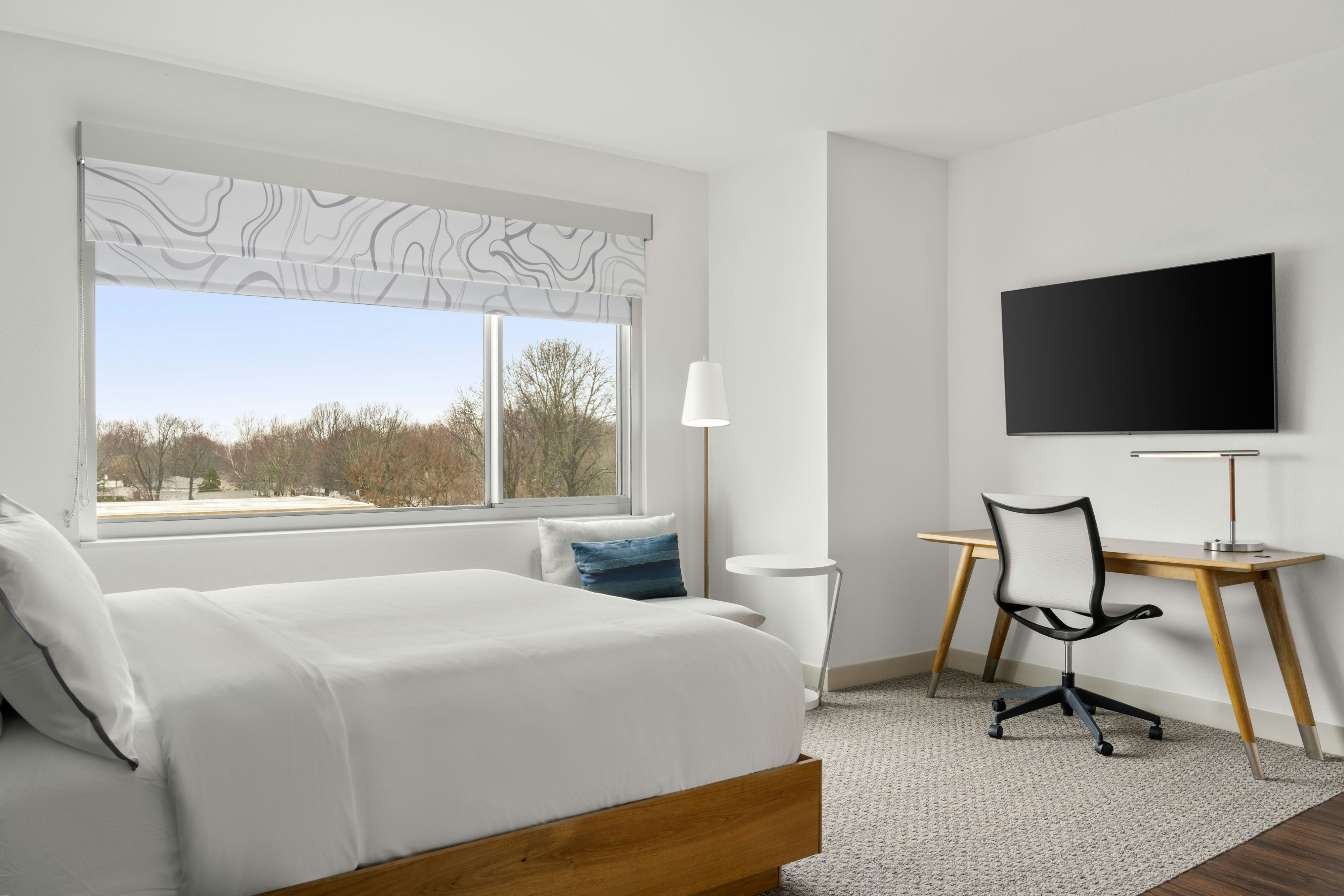 Element Springfield South-guestroom-Standard King.jpg