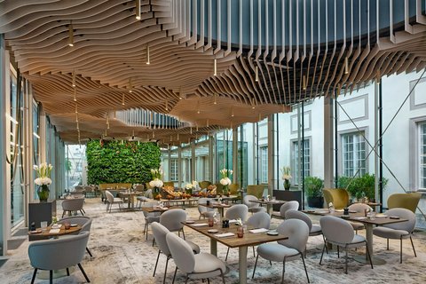 Pavilon - Breakfast