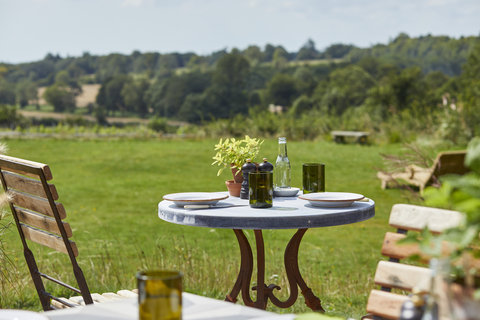 Al Fresco Dining