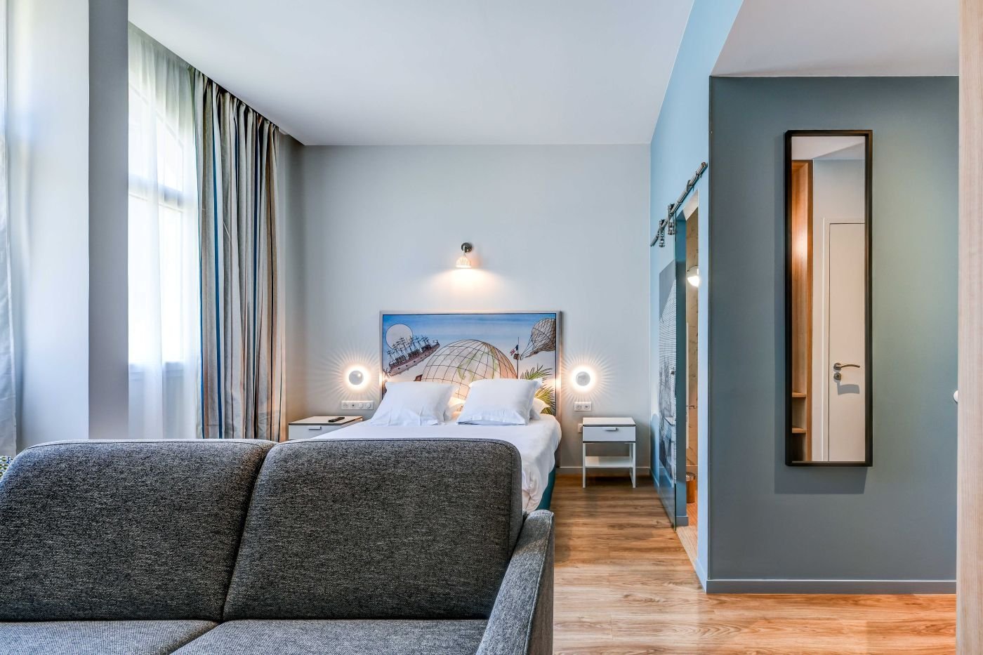 Hotel Jules Verne-guestroom-JUNIOR SUITE.jpg