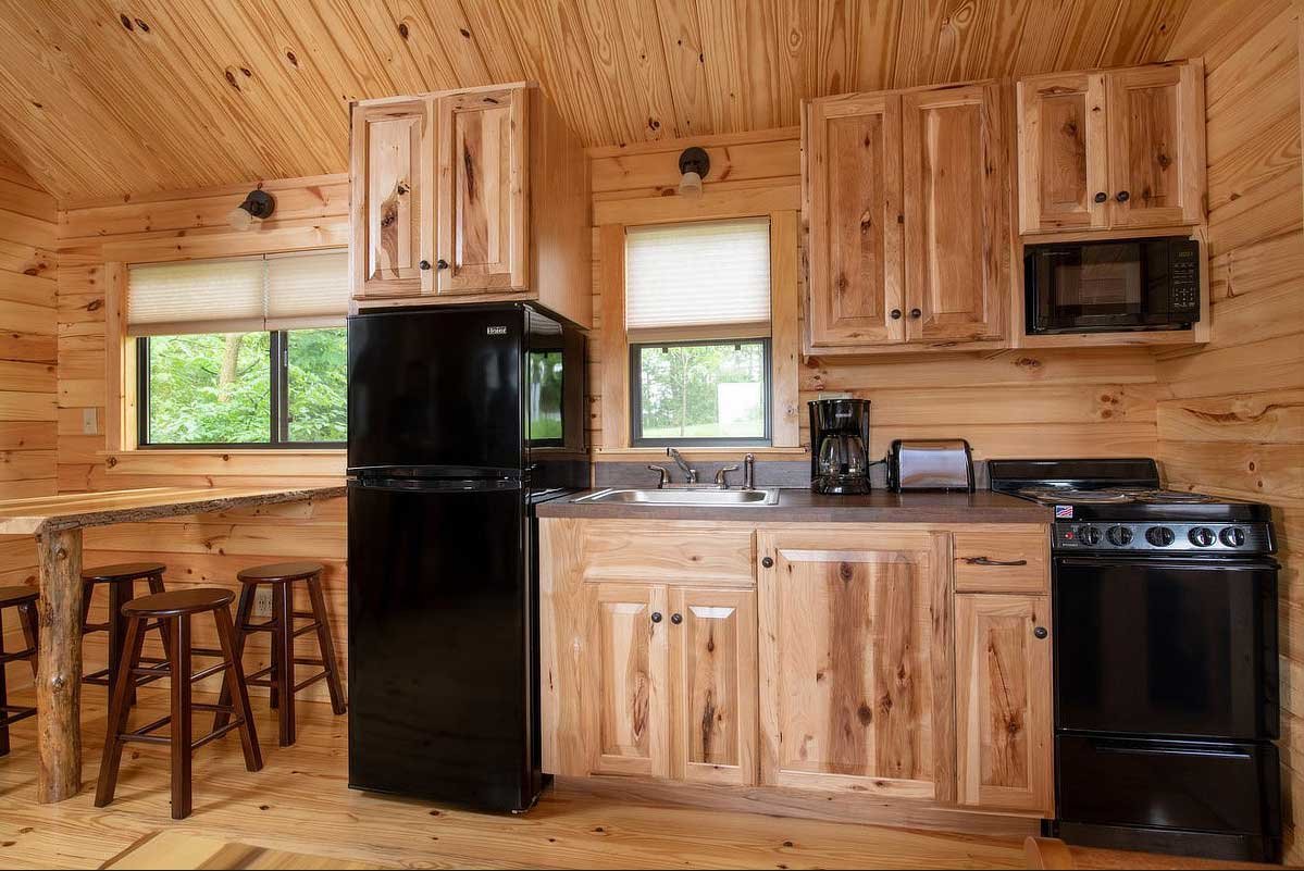 Wilderness Presidential Resort-guestroom-Lakeview Cottage Kitchen.jpg