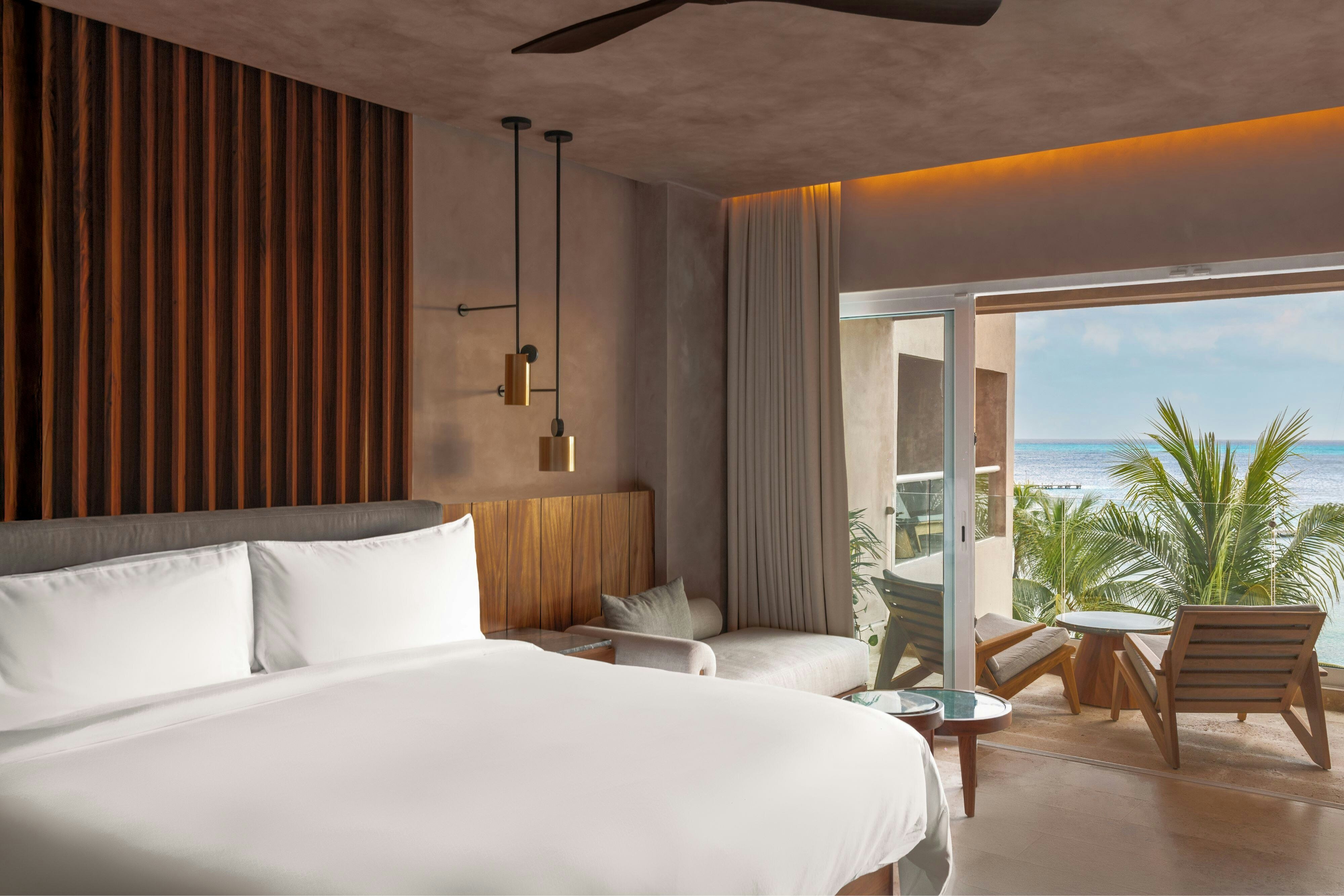 ALMARE. ISLA MUJERES-guestroom-Junior Suite Ocean Front.jpg
